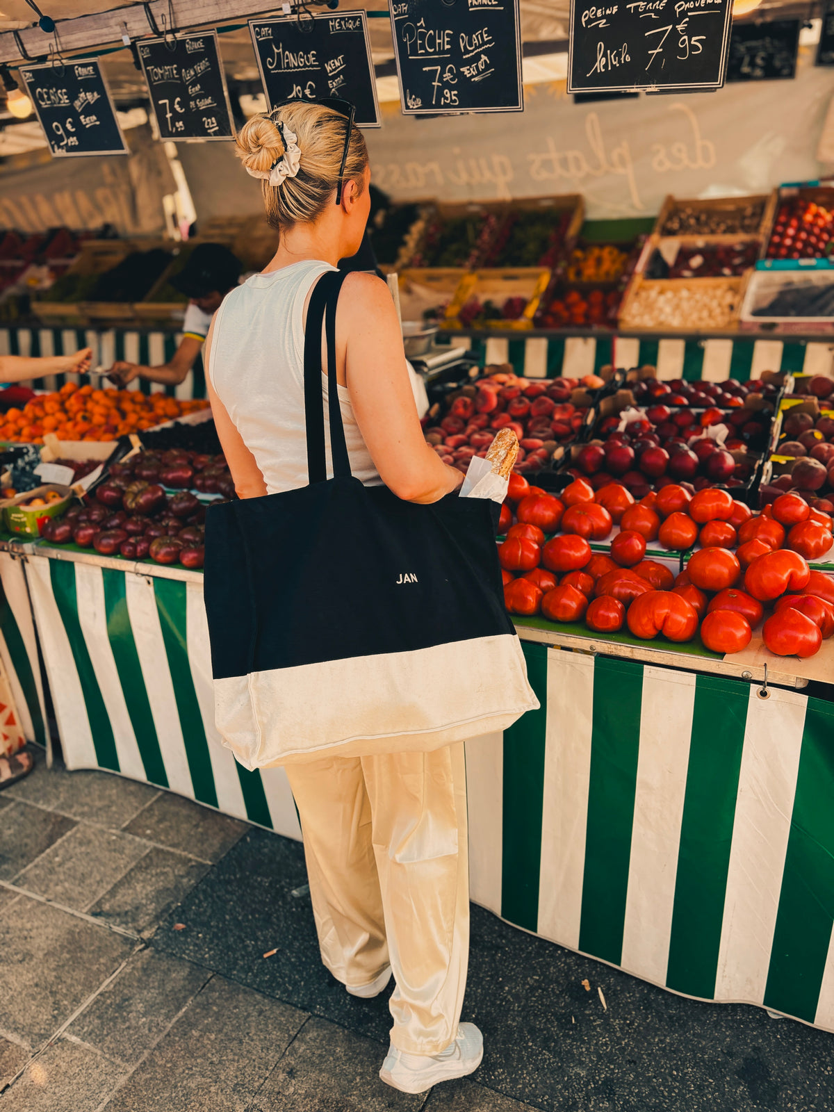 Organic Cotton Gym Tote Bag – Eco-Friendly Everyday Carry for Gym, Travel & Track