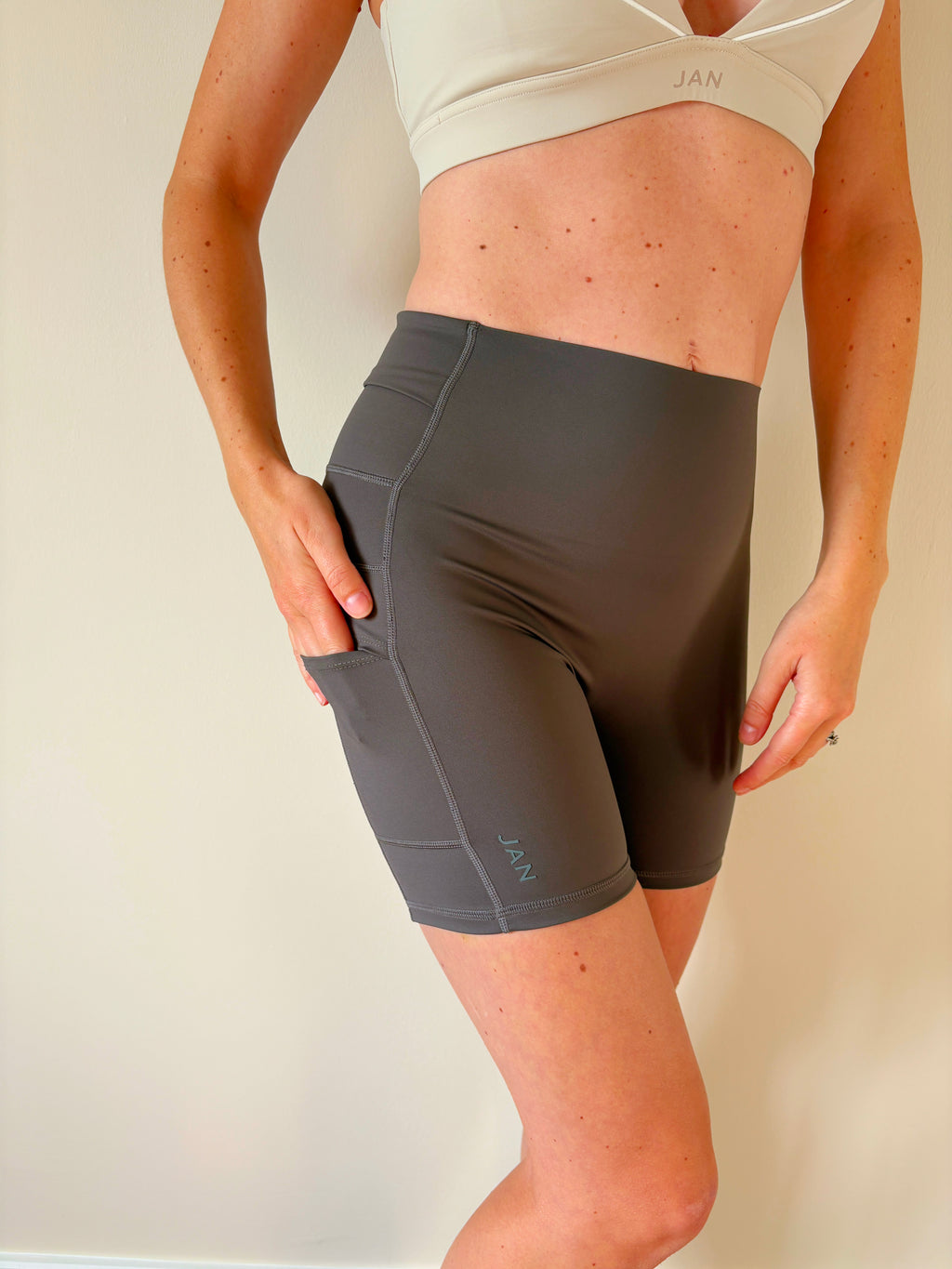 Womens Endurance Shorts
